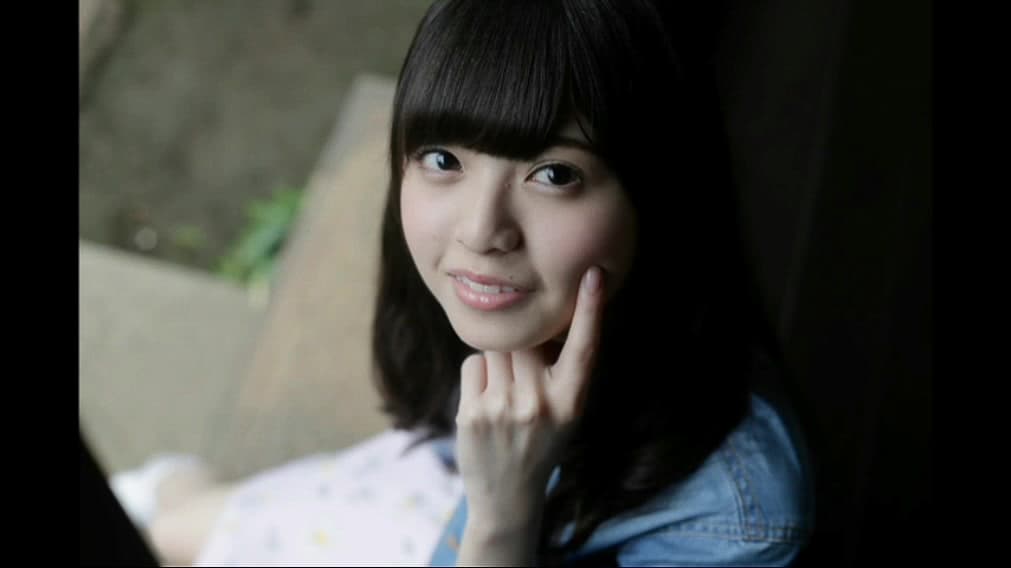 Close-up of toes and nylon texture